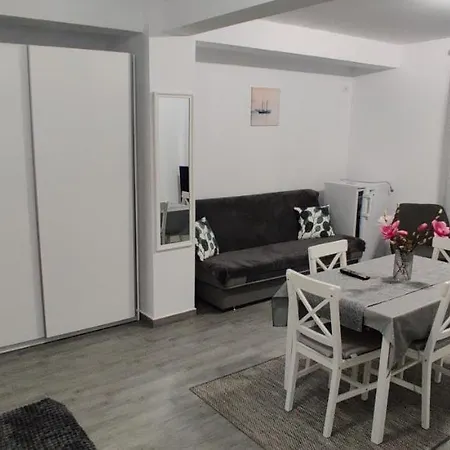 Apartament Maria * إيفوري نورد