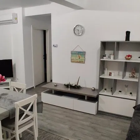 Apartament Maria * إيفوري نورد